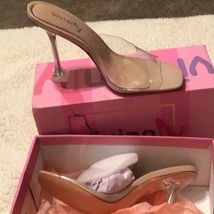Vivianily Heels size 6*5